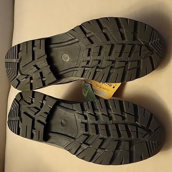 BEARPAW Women's  Hiking Boots - Picture 7 of 8